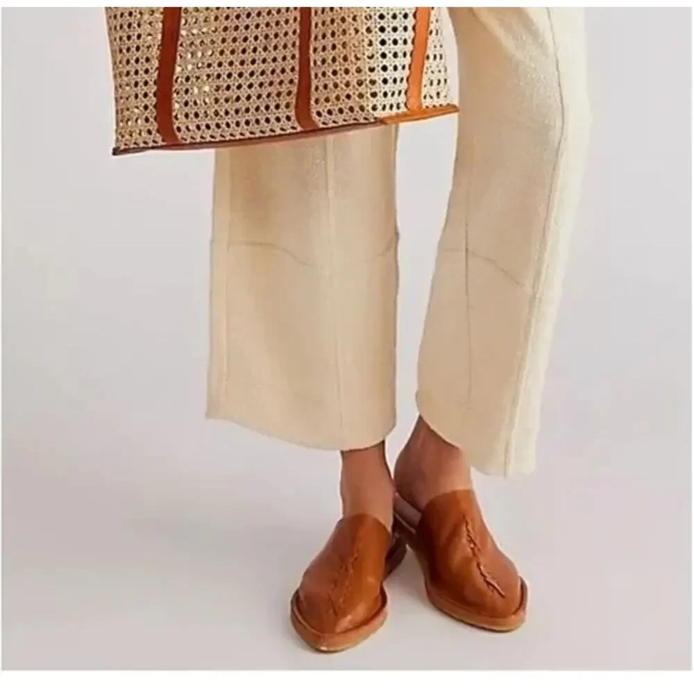 Free People Nova Flat Pebbled Leather Top Stitched Pointy Toe Mules size 7 - Picture 16 of 16